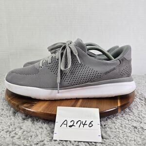 Kizik Mens 10.5 Lima Grey Hands-Free Slip On Casual Lifestyle Athletic Sneaker